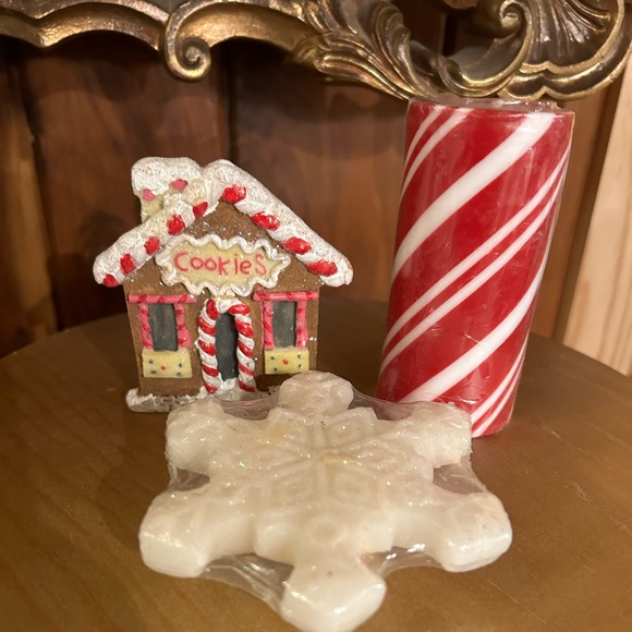 Christmas candle and gingerbread house magnet, Christmas decor - Picture 1 of 6
